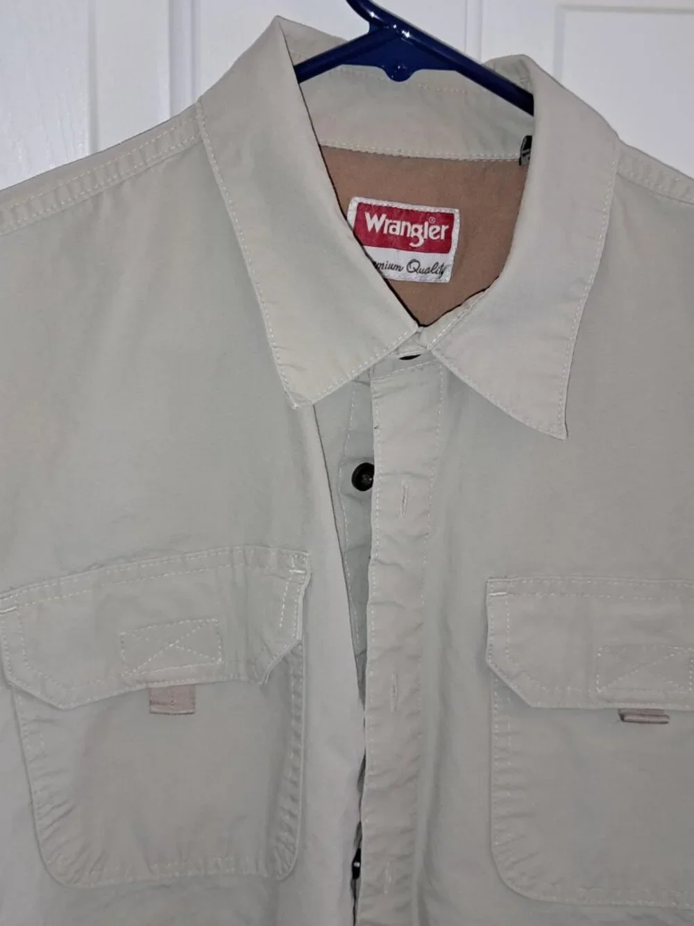 Men's Wrangler Long Sleeve Shirt, Large - Picture 2 of 4